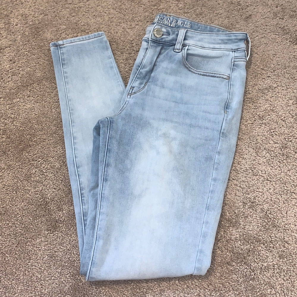 American Eagle Light Wash Neutral Casual Basic Hi-Rise Jeggings
